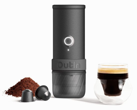 Outin OutIn Mino Draagbare Espresso Machine Elektrisch | USB Oplaadbaar | Voor Onderweg En Reizen | Geschikt Voor Cups En Gemalen Koffie | Compact En Oplaadbaar Koffieapparaat(OutIn - Mino Zwart)